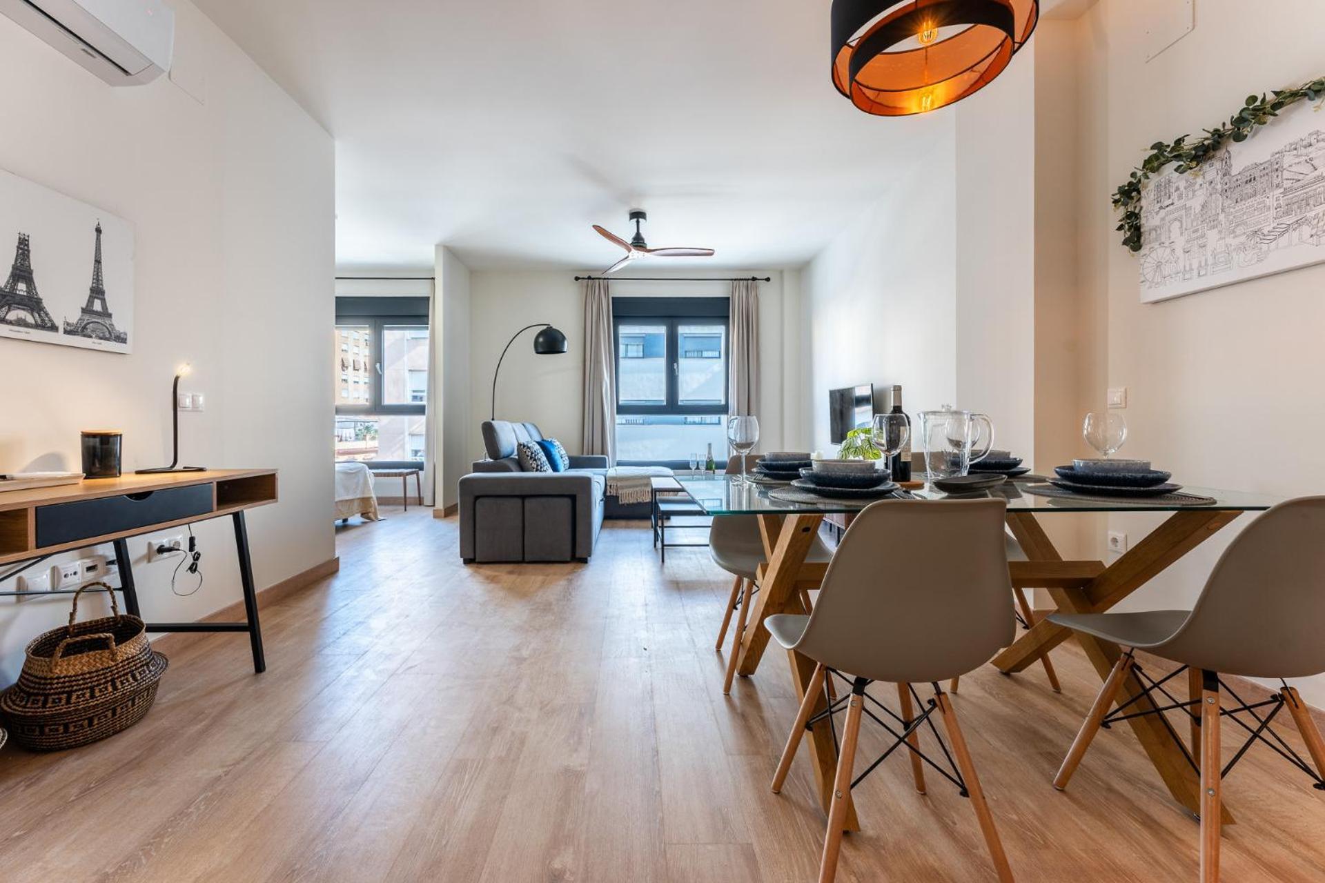 Malagasuite Comfortable Home Apartments Kültér fotó